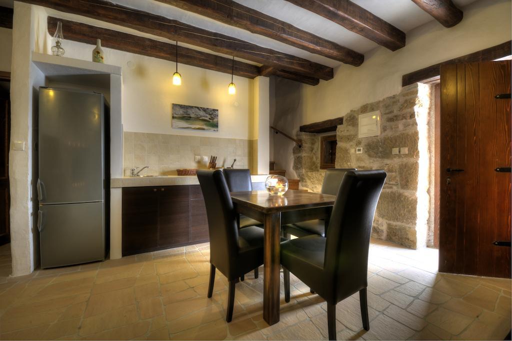 Traditional Stone House Kotli Buzet Zewnętrze zdjęcie